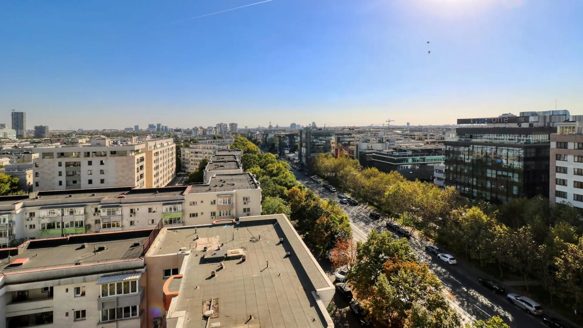 Prestige Views: Luxury Retreat Apartment Bucharest 0*,